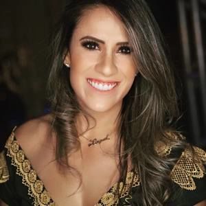 Meet your Posher, Raquel